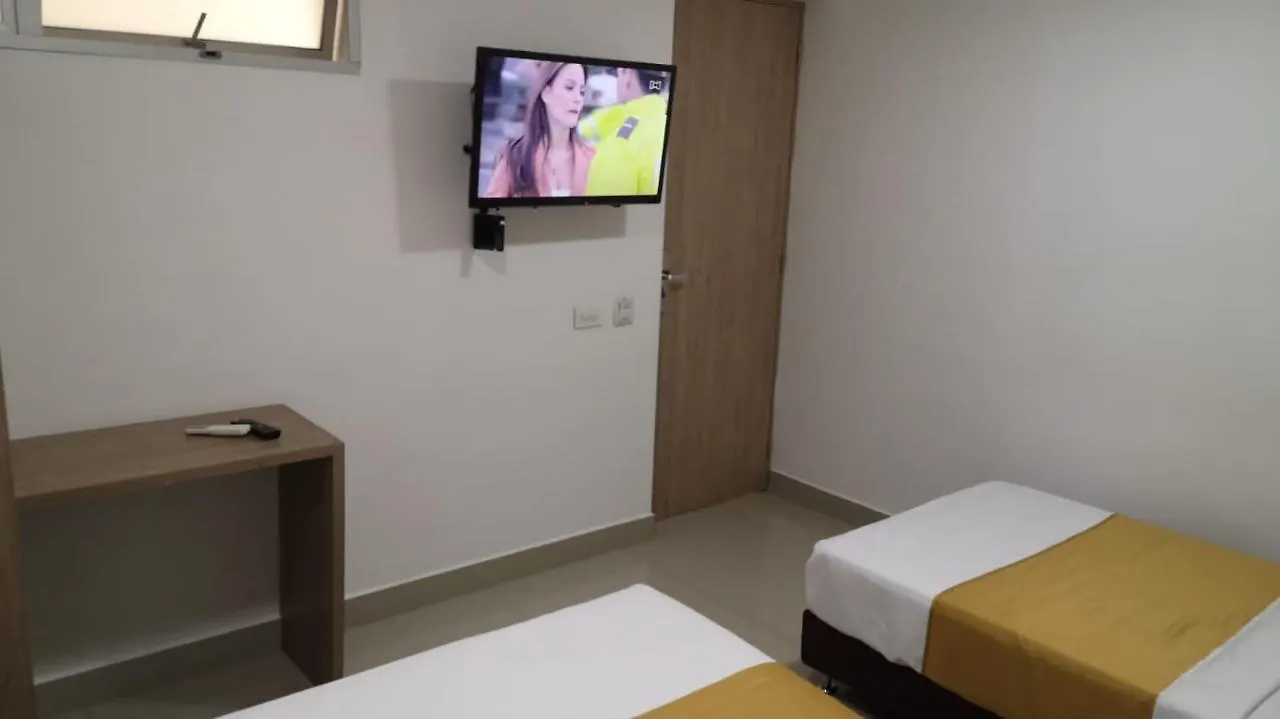 Vip Apartasuites Laureles Medellin 0*,