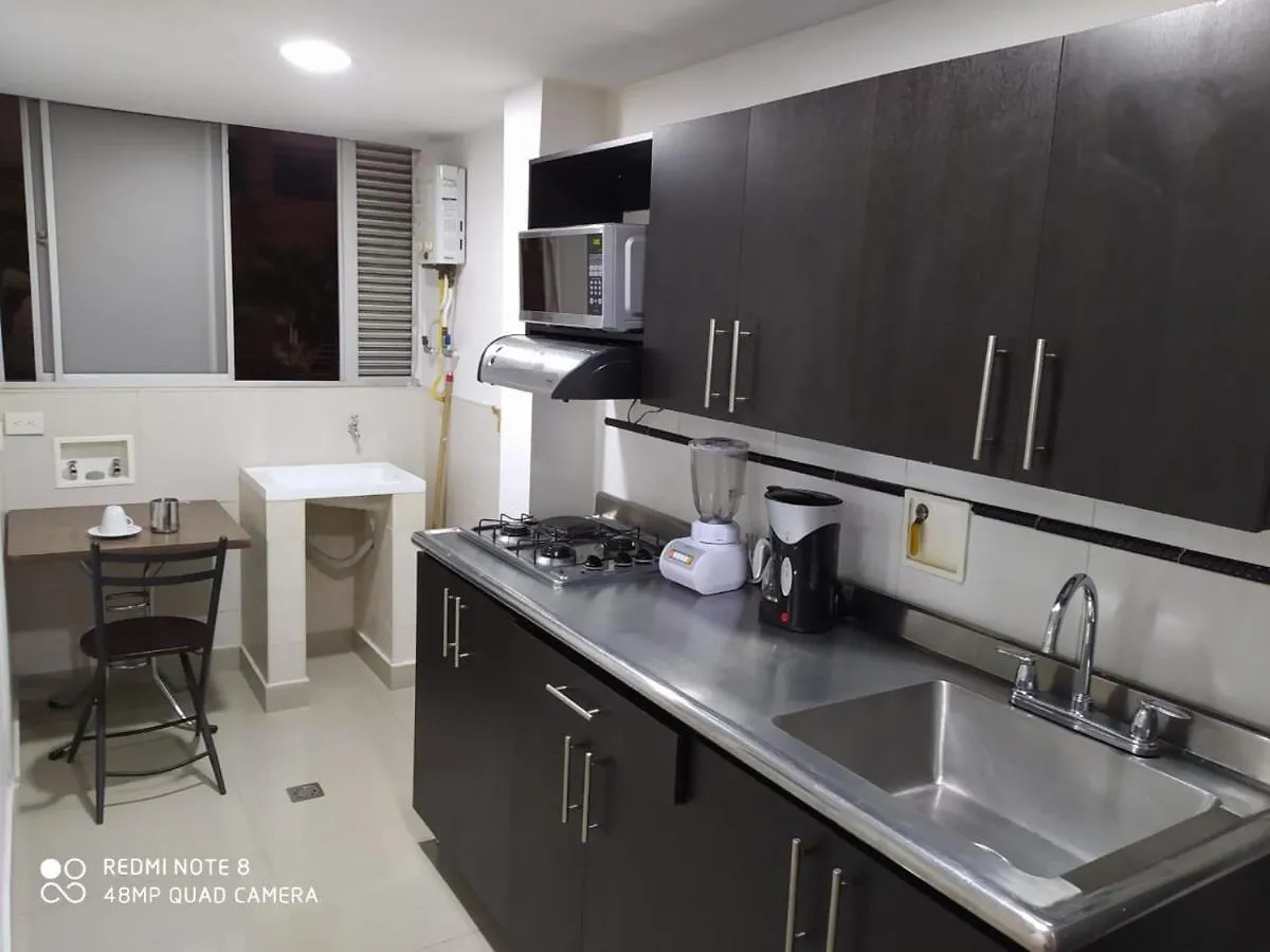 Vip Apartasuites Laureles Medellin 0*,  Colombia