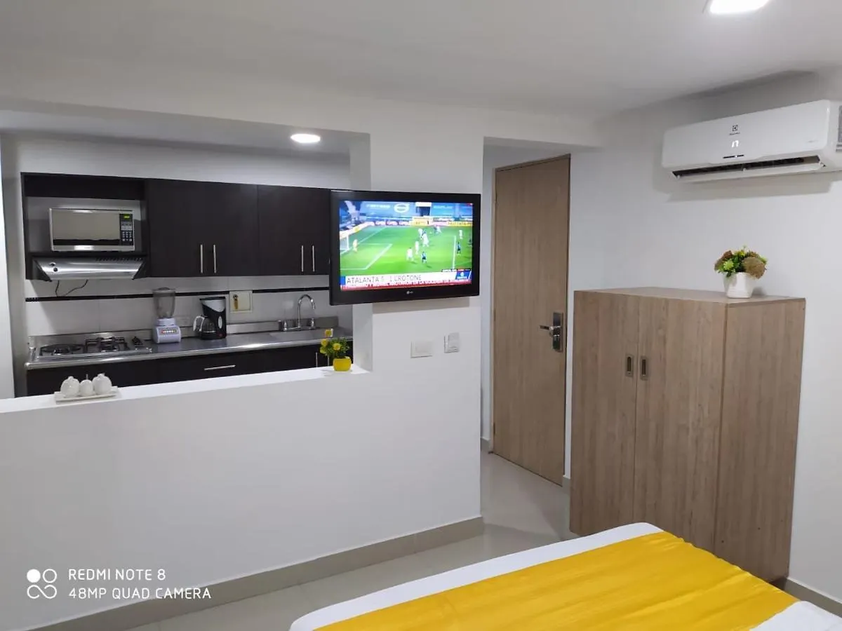 Vip Apartasuites Laureles Medellin 0*,  Colombia