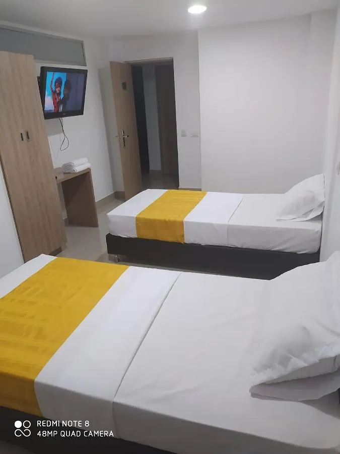 Vip Apartasuites Laureles Medellin Apartment