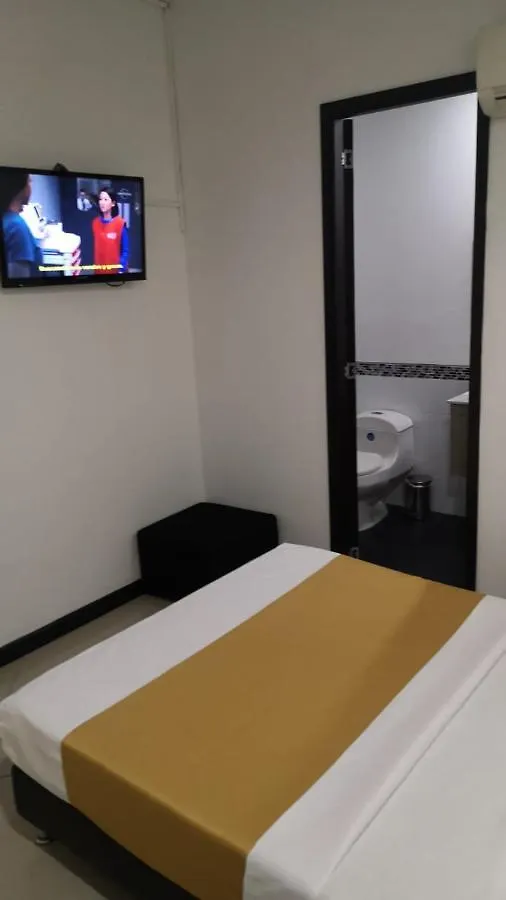 Vip Apartasuites Laureles Medellin Apartment