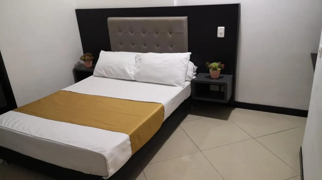 Vip Apartasuites Laureles Medellin Apartment