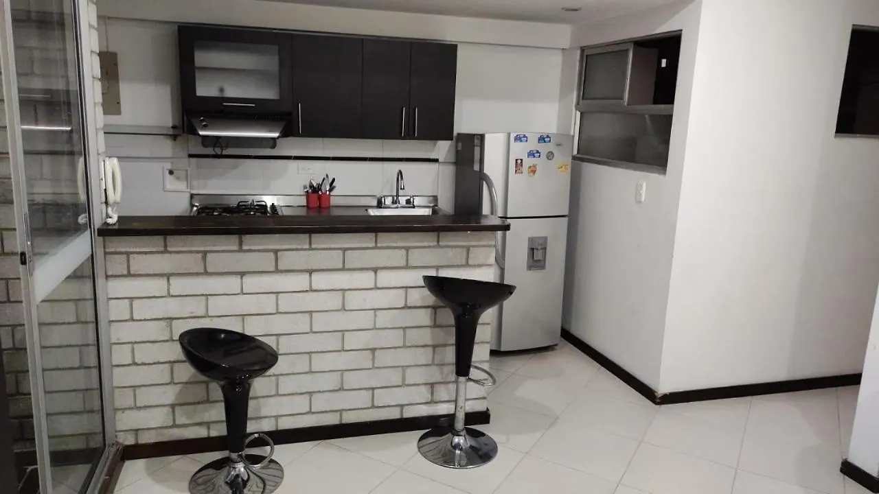 Vip Apartasuites Laureles Medellin Apartment